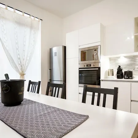 Apartment Regina Royal Flat Cernobbio